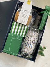 Load image into Gallery viewer, Yuletide Cheer Gift Box