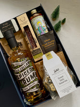 Load image into Gallery viewer, Spice of the Season Gift Box