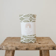 Load image into Gallery viewer, Te Pātiki Wrap - Green