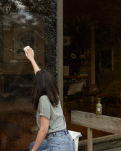 Load image into Gallery viewer, Ashley & Co - Benchpress