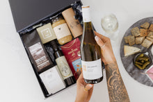 Load image into Gallery viewer, 100% Northland Deluxe Gift Box