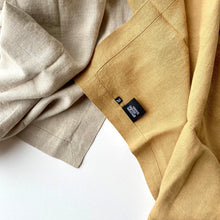 Load image into Gallery viewer, House Warming Deluxe Gift Box