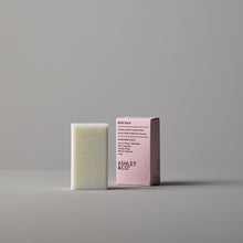 Load image into Gallery viewer, Ashley & Co - Mini Bar - Blossom & Gilt