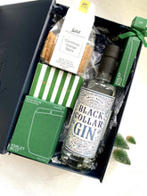 Load image into Gallery viewer, Yuletide Cheer Gift Box

