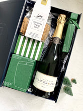 Load image into Gallery viewer, Yuletide Cheer Gift Box
