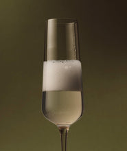 Load image into Gallery viewer, Hunter's Miru Miru Brut
